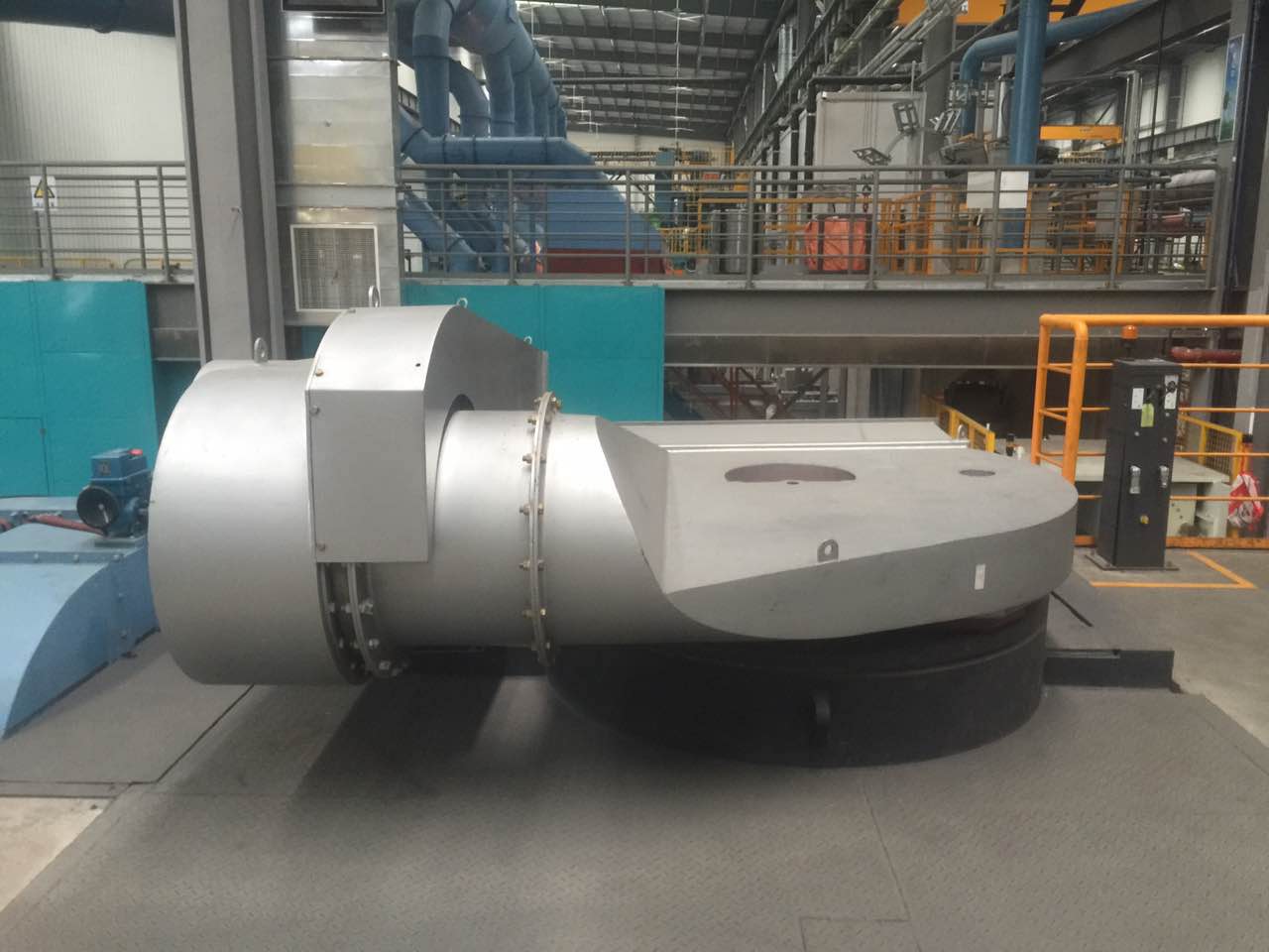 重庆某著名国企中频炉电炉除尘器含炉盖