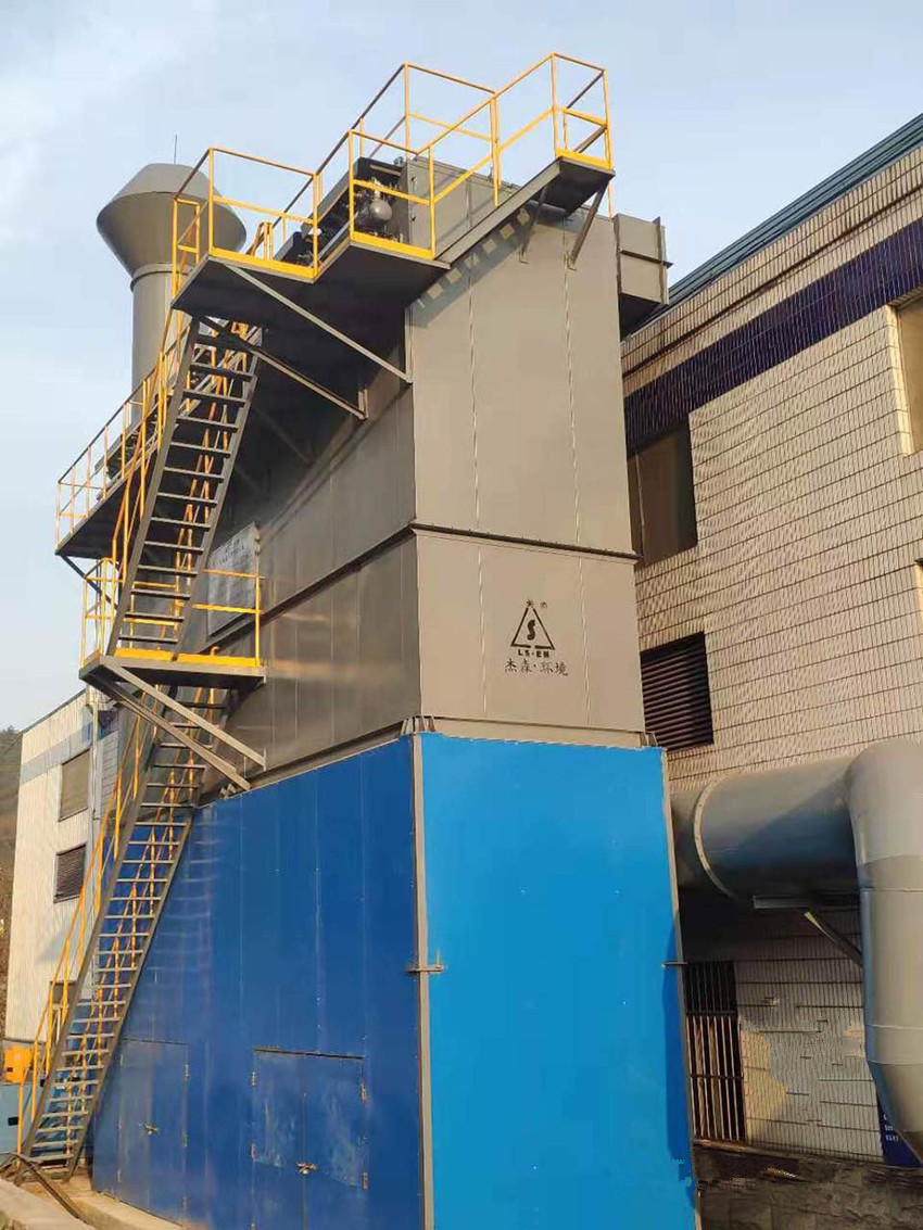 中车系统某子公司大型铸件打磨除尘