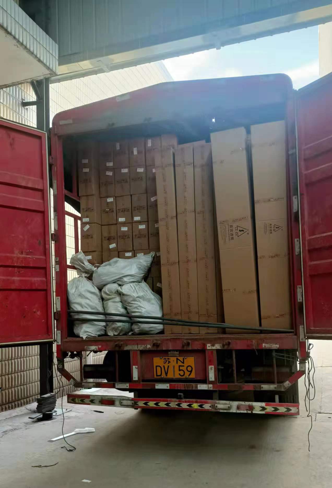 a126febbdaa08d18c2ad5421100750d