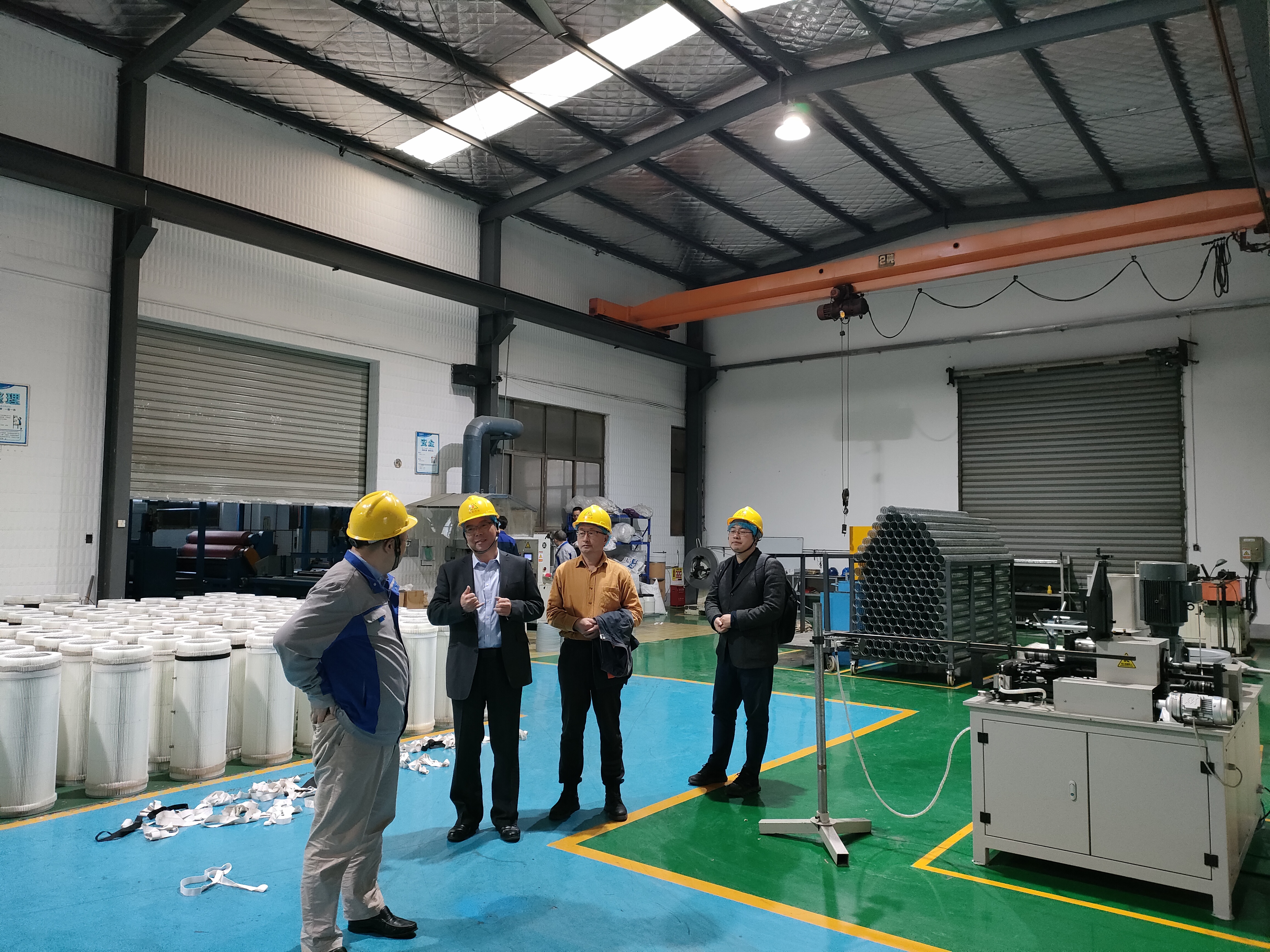 热烈欢迎常州工学院周院长、常州纺织学院贺院长一行莅临本公司指导考察，双方深入探讨产学研课题研究，达成合作意向！